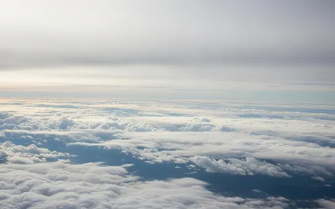 cloud-composition+vw95/9 loop preview