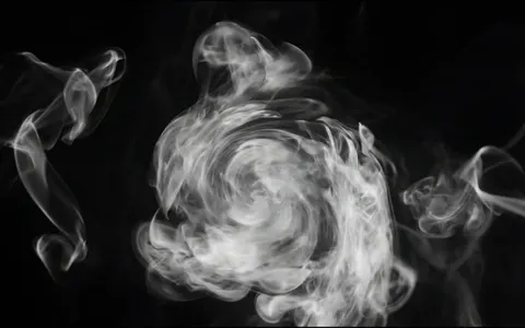 white-hole-abstract+i3fb/22 loop preview