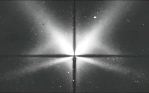 white-hole+dekr/17 loop preview