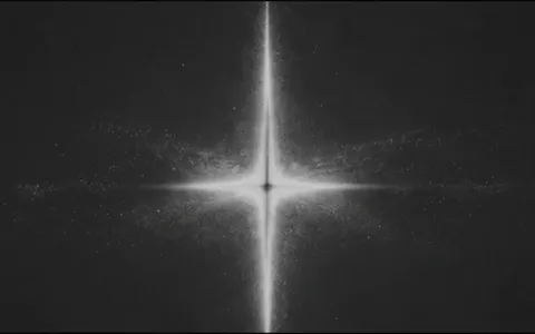 white-hole+1h7d/12 loop preview